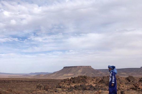 Wandering in the Sahara by Beatriz Maximo